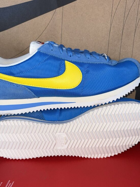 NEW Nike Cortez TXT Light Photo Blue Lightning Yellow HF0263-402 Men Size 10.5